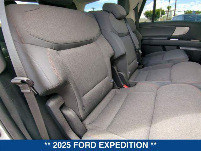 Certified 2025 Ford Expedition Active RWD image 22