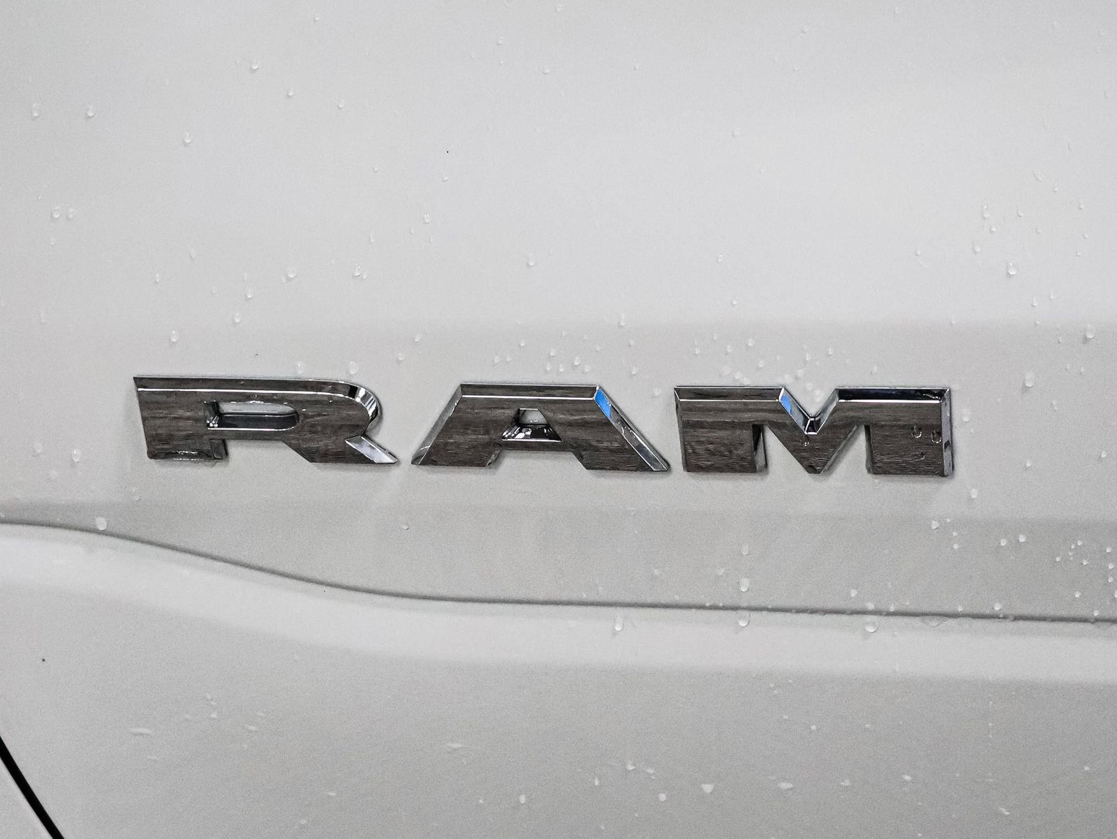 Used 2020 RAM 1500 Laramie image 18