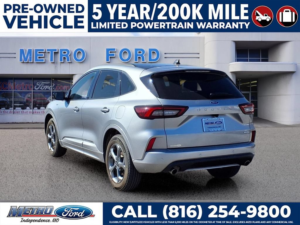 Certified 2023 Ford Escape ST-Line w/ Tech Pack #1 AWD/4WD image 5