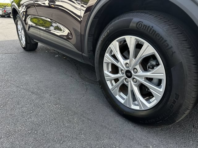 Certified 2023 Ford Escape Active AWD/4WD image 11
