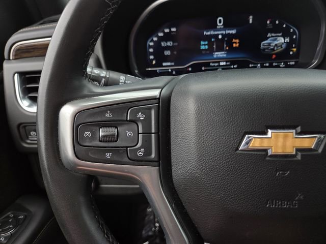 Used 2023 Chevrolet Suburban Premier AWD/4WD image 25