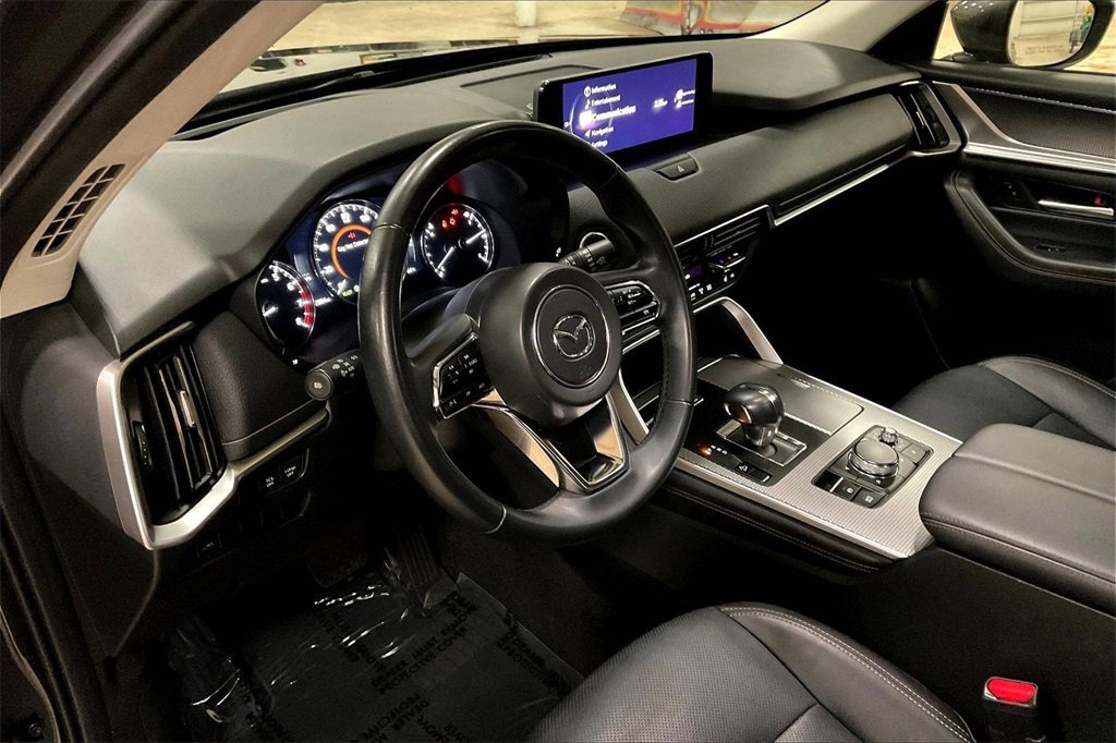 Used 2024 MAZDA CX-90 3.3 Turbo w/ Preferred Plus image 13