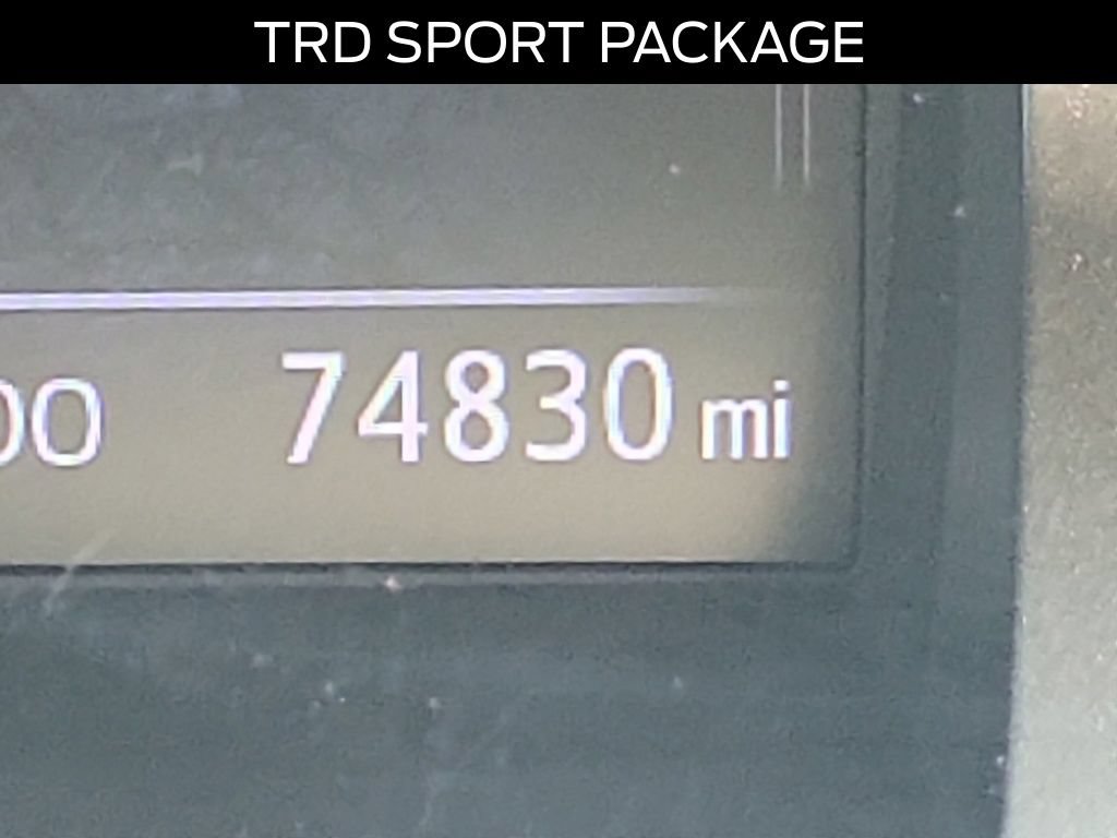 Used 2017 Toyota Tacoma TRD Sport w/ Tow Package (A/T) AWD/4WD image 26