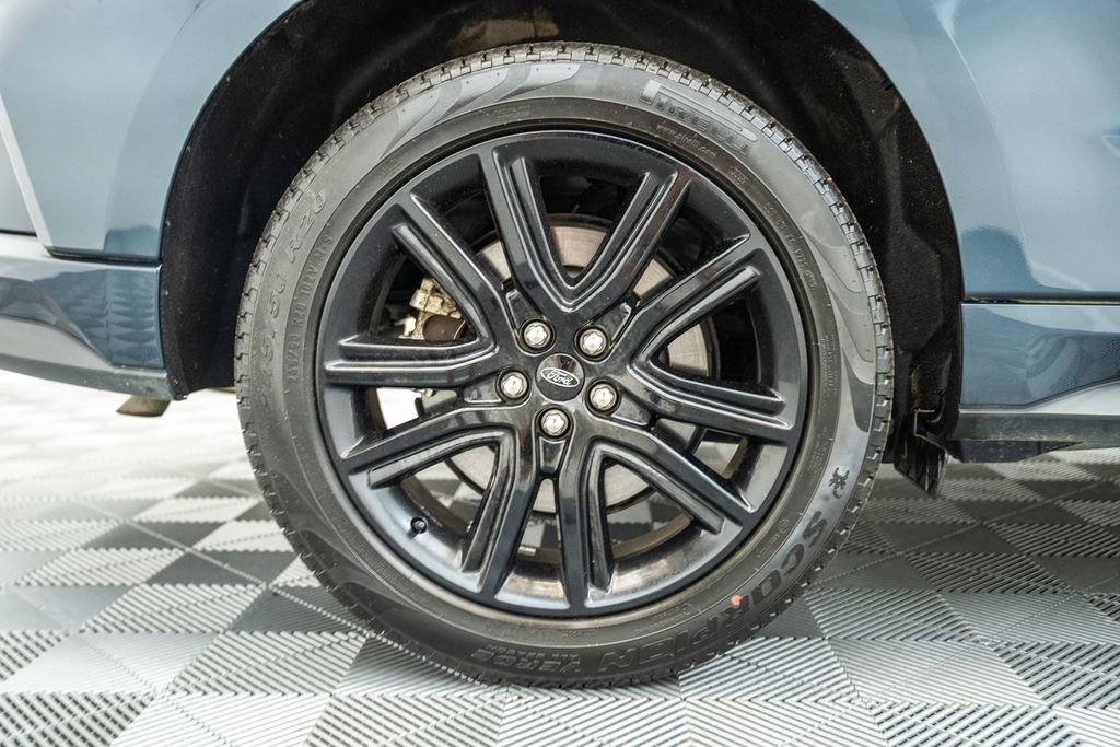 Certified 2024 Ford Edge ST-Line w/ Class II Trailer Tow Package AWD/4WD image 15