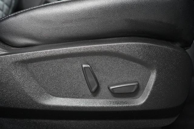 Certified 2023 Ford Edge Titanium AWD/4WD image 23