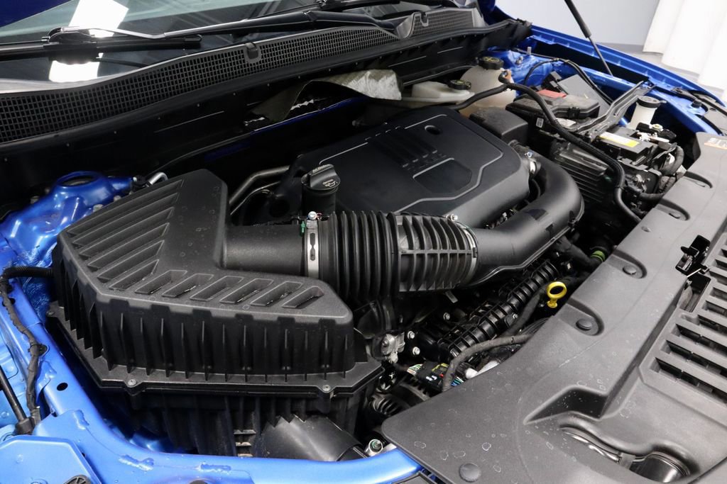 Used 2025 Chevrolet Blazer LT image 20