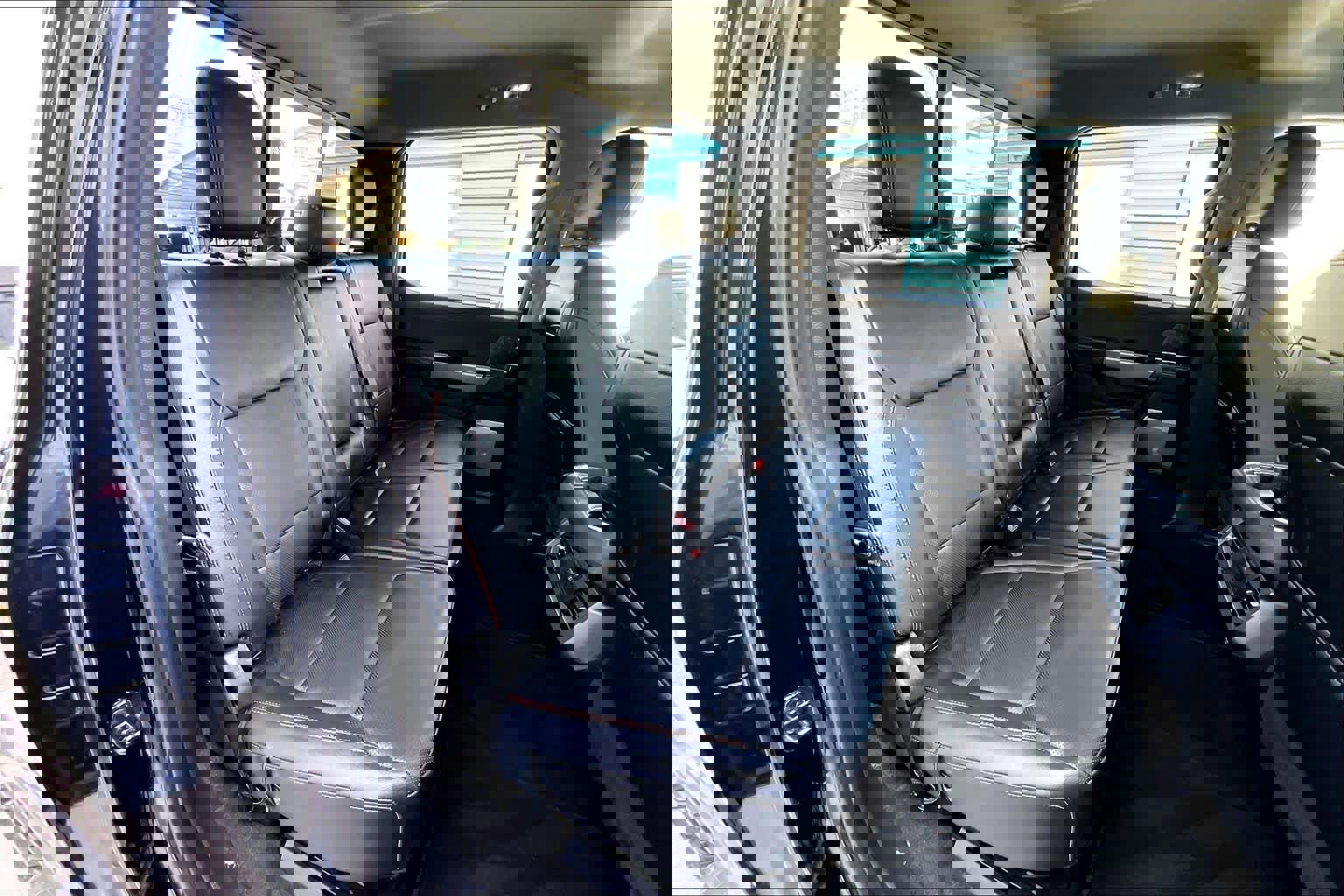 Certified 2023 Ford F250 Lariat w/ Tremor Off-Road Package image 21