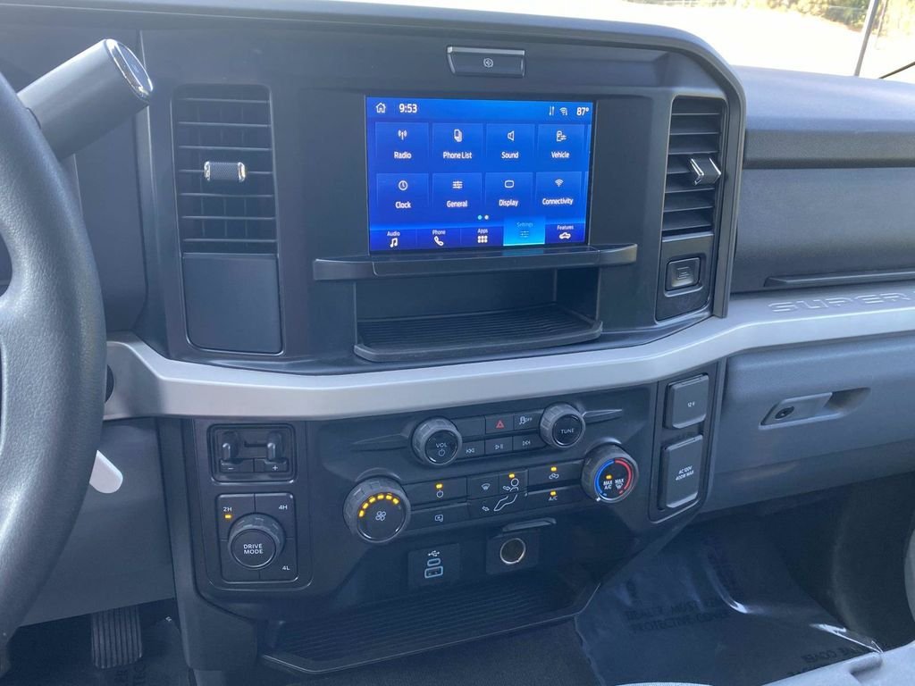 Certified 2026 Ford F350 XLT AWD/4WD image 24