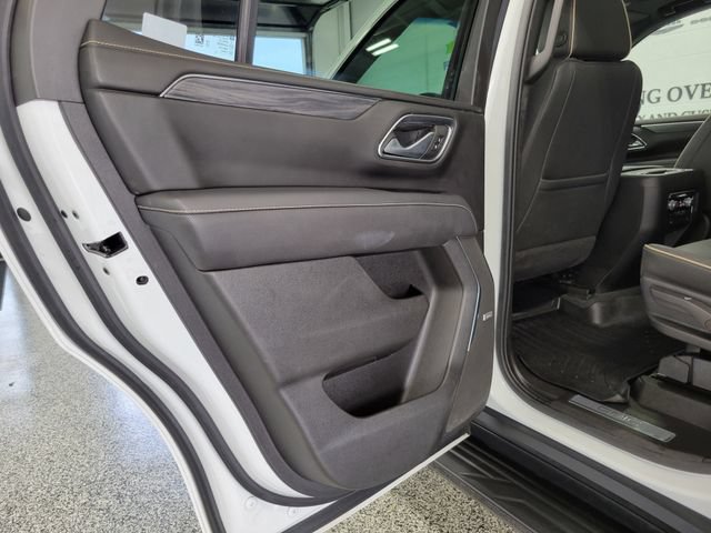 Used 2022 GMC Yukon SLT w/ SLT Luxury Package AWD/4WD image 20