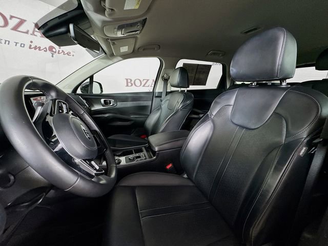 Used 2021 Kia Sorento S image 26