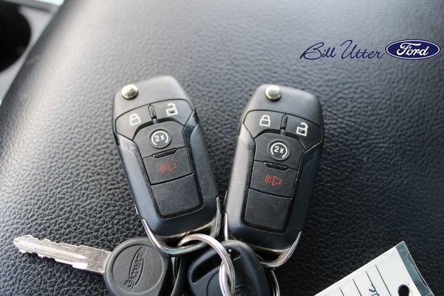 Certified 2019 Ford F150 XLT w/ Equipment Group 302A Luxury AWD/4WD image 24