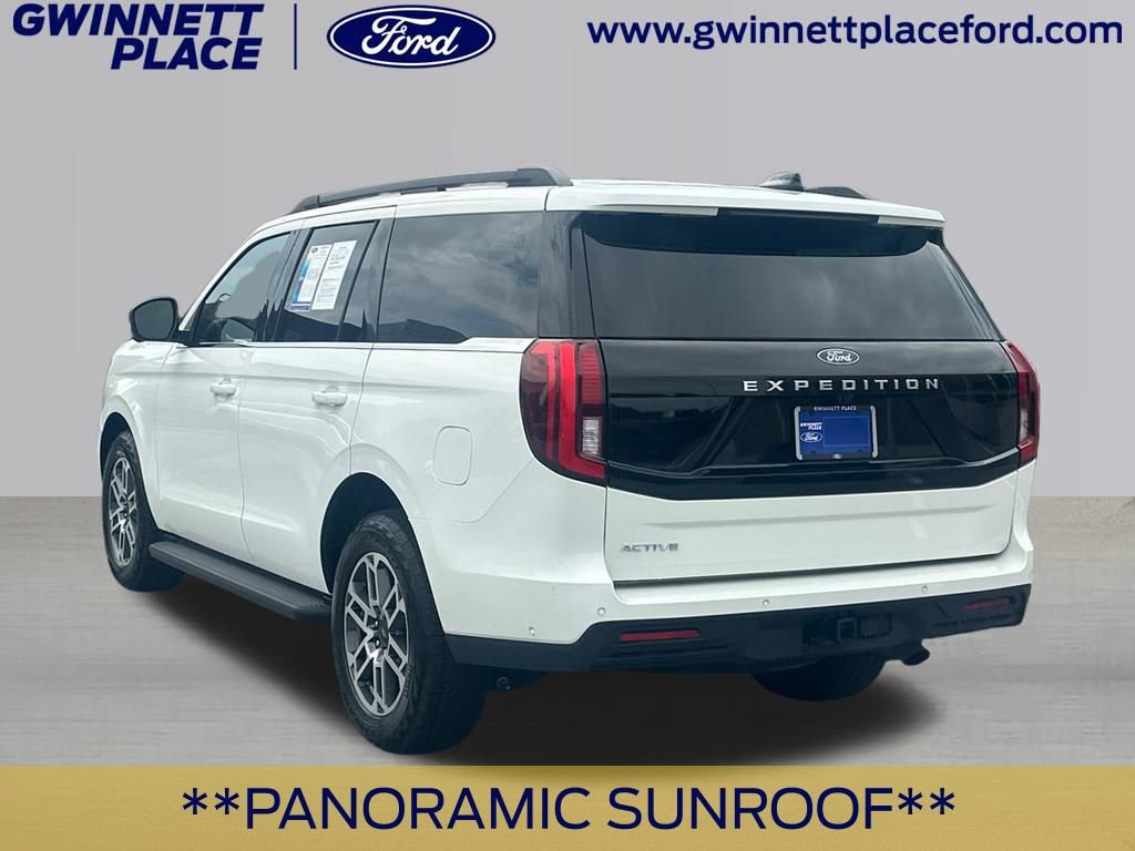 Certified 2025 Ford Expedition Active AWD/4WD image 8