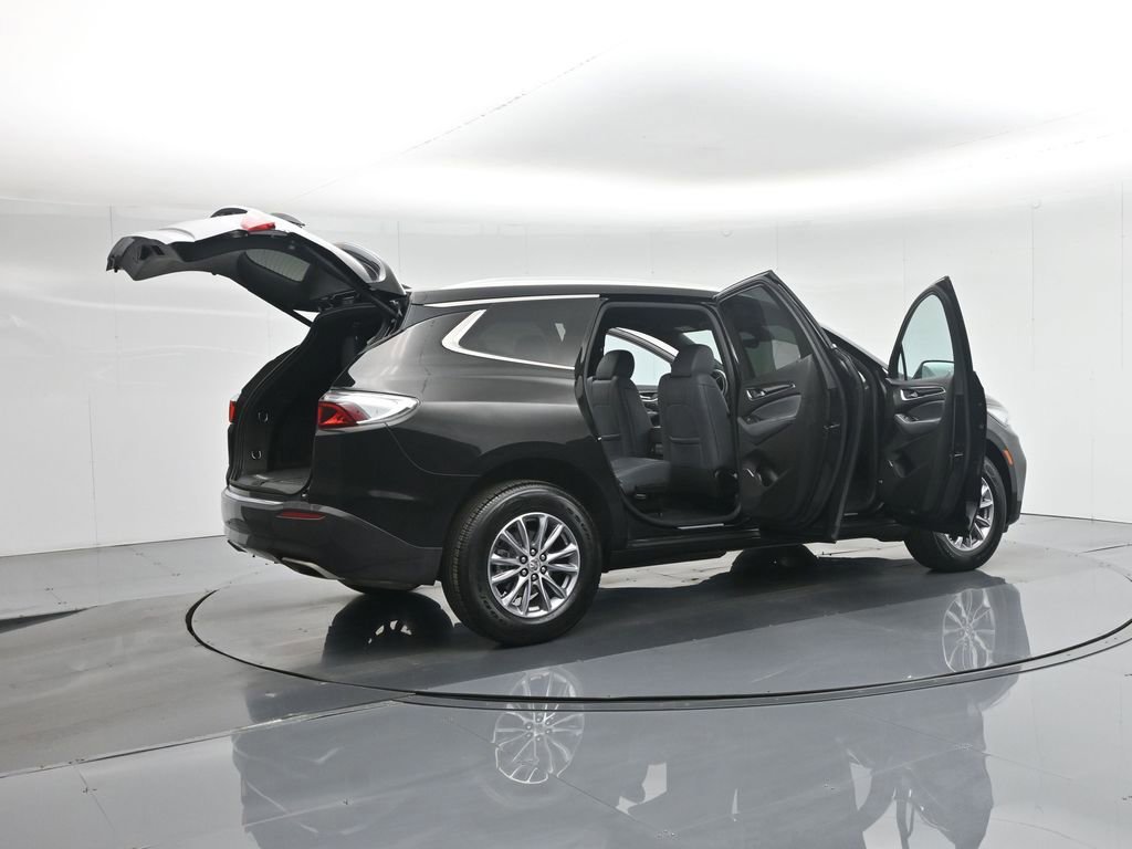 Used 2024 Buick Enclave Premium image 35