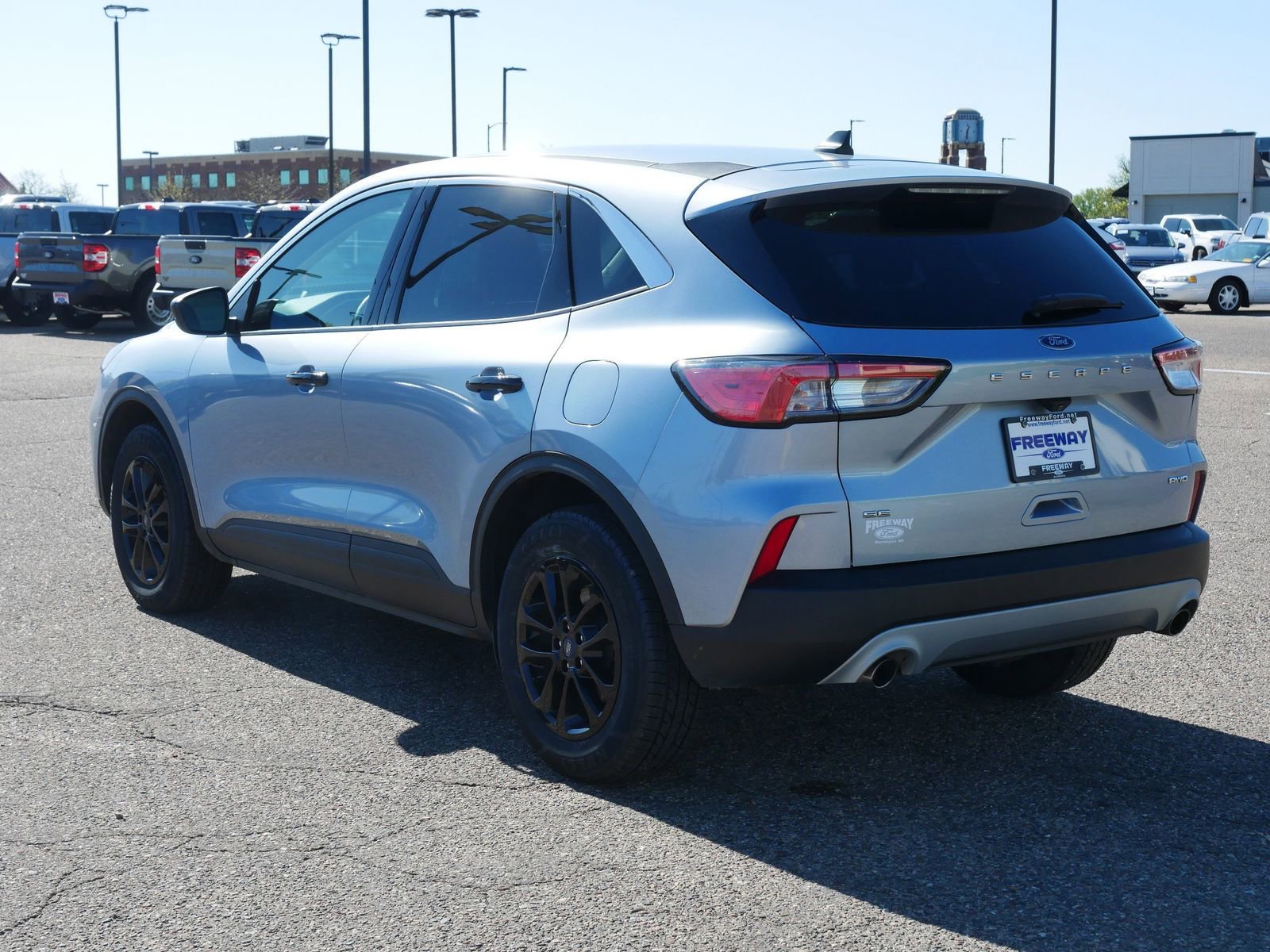 Certified 2022 Ford Escape SE AWD/4WD image 3