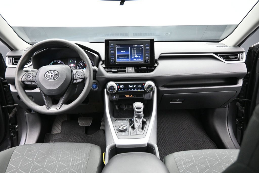 Used 2022 Toyota RAV4 XLE AWD/4WD image 20