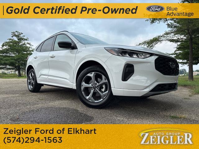 Certified 2023 Ford Escape ST-Line w/ Tech Pack #1 AWD/4WD image 1