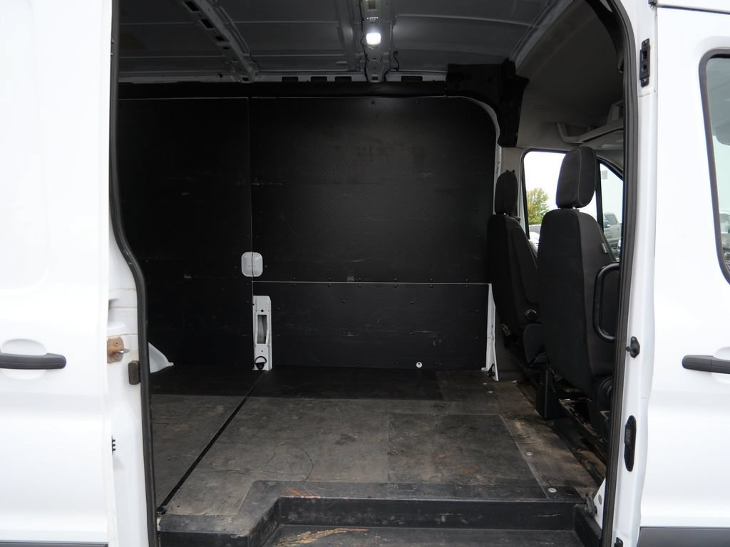 Certified 2020 Ford Transit 250 Medium Roof AWD w/ Interior Upgrade Package image 15