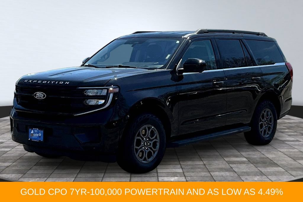 Certified 2025 Ford Expedition Active AWD/4WD image 3