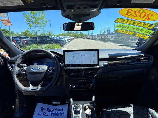 Certified 2023 Ford Escape ST-Line Elite w/ Premium Technology Package AWD/4WD image 29