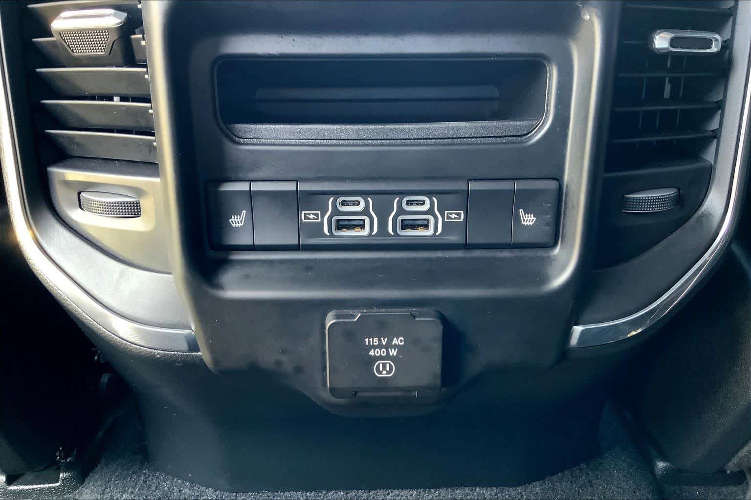 Used 2025 RAM 1500 Laramie w/ Laramie Southwest Edition AWD/4WD image 33