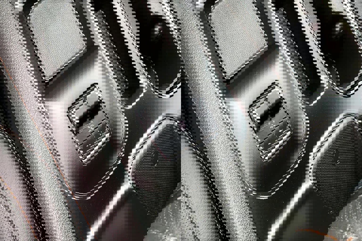 Used 2024 GMC Sierra 2500 AT4 w/ AT4 Premium Plus Package image 32