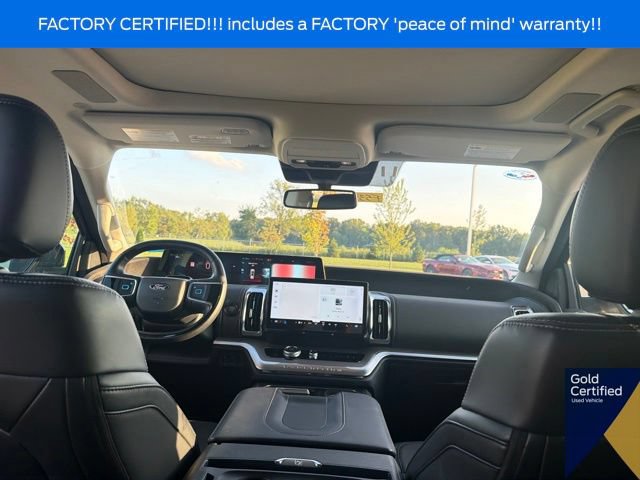 Certified 2025 Ford Expedition Max Platinum w/ Driver's Package AWD/4WD image 31