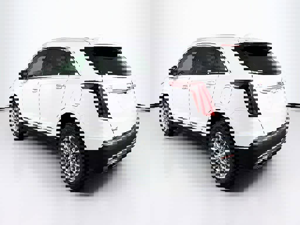 Used 2022 Cadillac XT5 Premium Luxury image 3