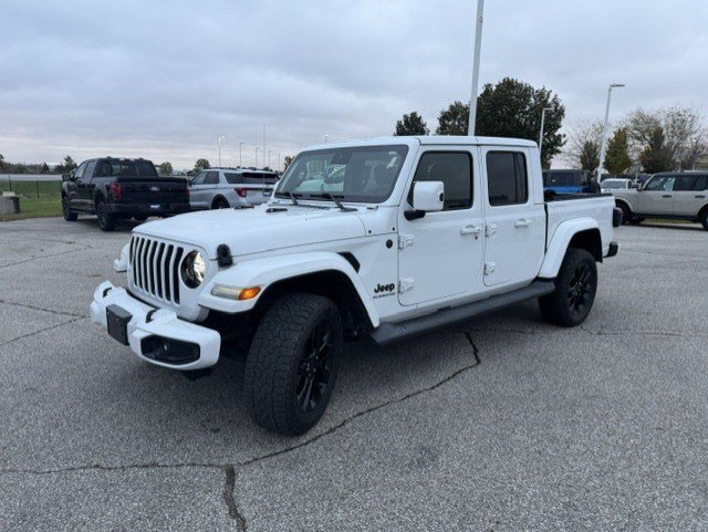 Used 2021 Jeep Gladiator Overland AWD/4WD image 3