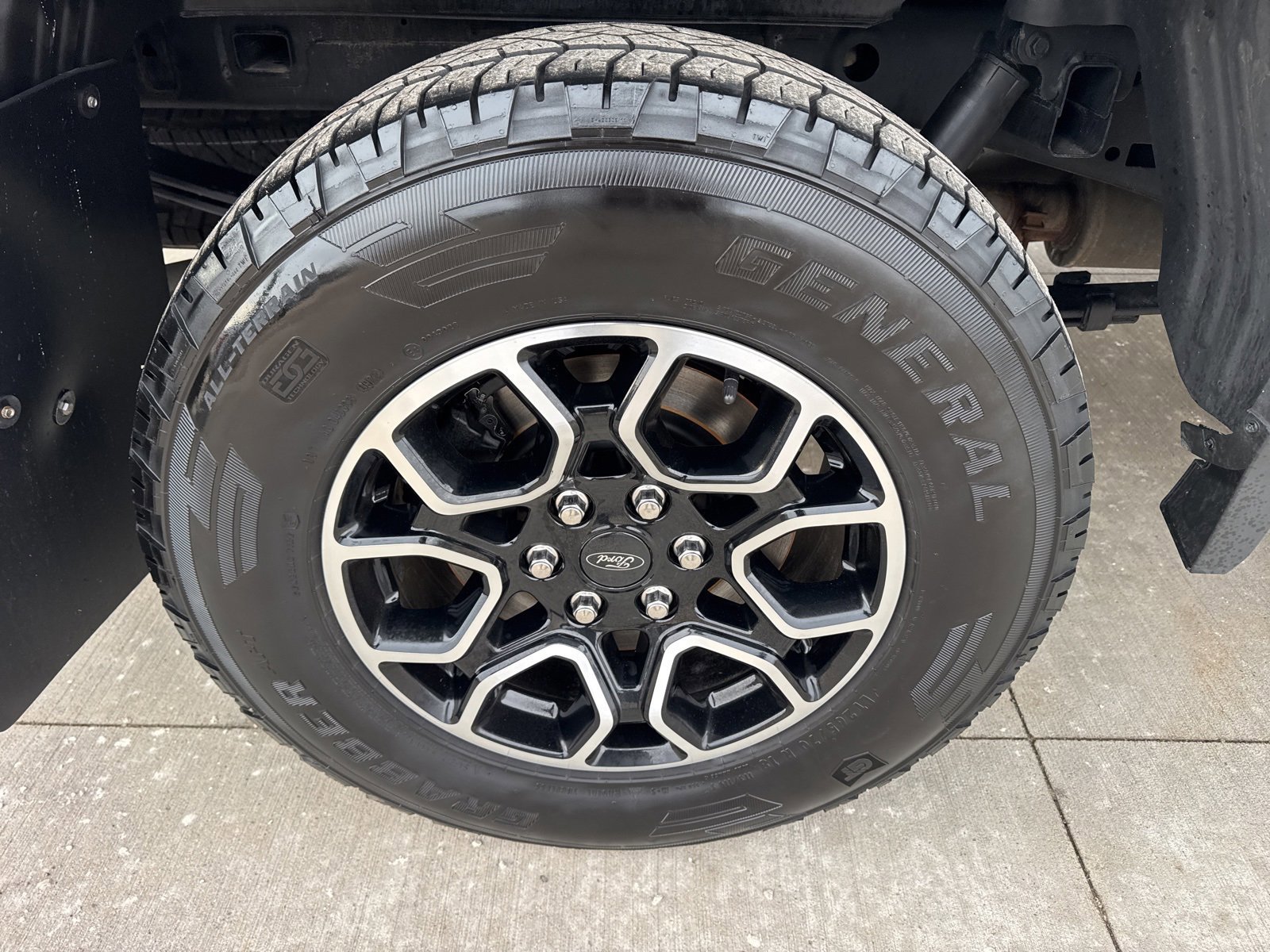 Certified 2022 Ford F150 XLT w/ Equipment Group 302A High image 23