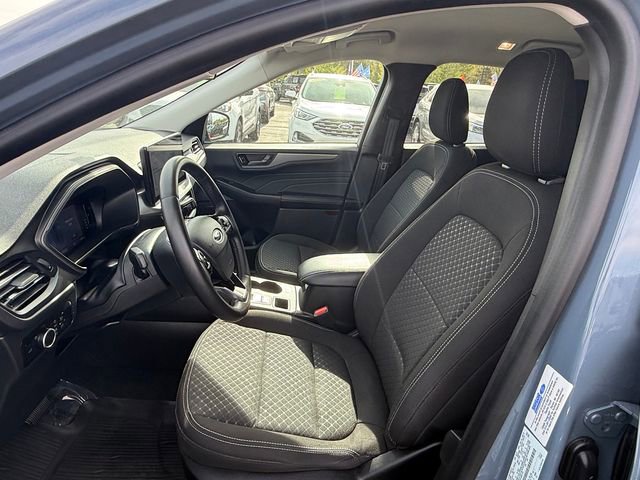 Certified 2023 Ford Escape Active w/ Tech Pack #1 AWD/4WD image 6