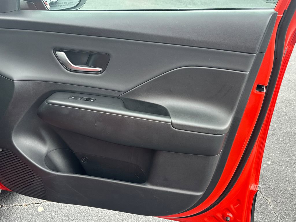 Used 2024 Hyundai Kona Limited FWD image 14