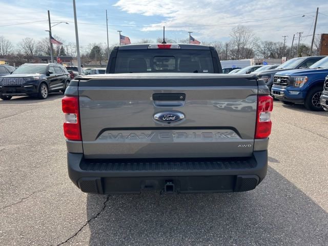Certified 2022 Ford Maverick XLT w/ Equipment Group 300A Standard AWD/4WD image 3