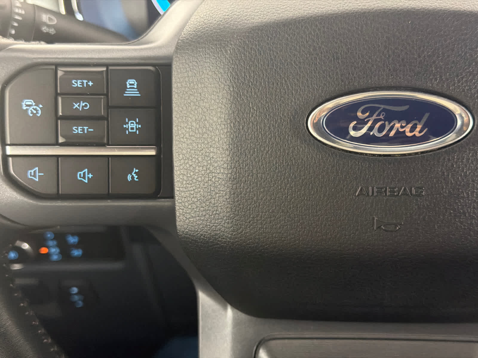 Certified 2023 Ford F150 Lariat w/ Equipment Group 502A High AWD/4WD image 35