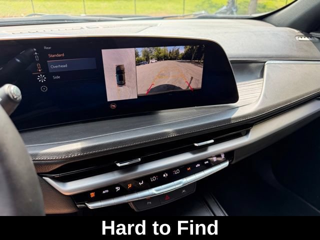 Used 2025 Cadillac XT4 Premium Luxury AWD/4WD image 13