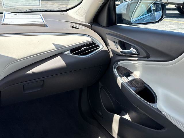 Used 2024 Chevrolet Malibu LT FWD image 13