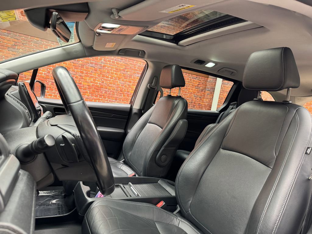 Used 2021 Honda Odyssey EX-L image 25