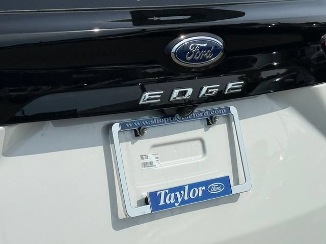 Certified 2024 Ford Edge Titanium AWD/4WD image 30
