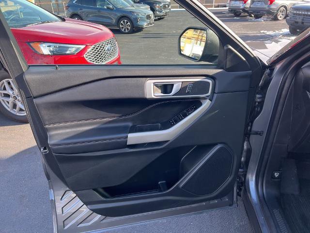 Certified 2022 Ford Explorer XLT w/ Equipment Group 202A image 26