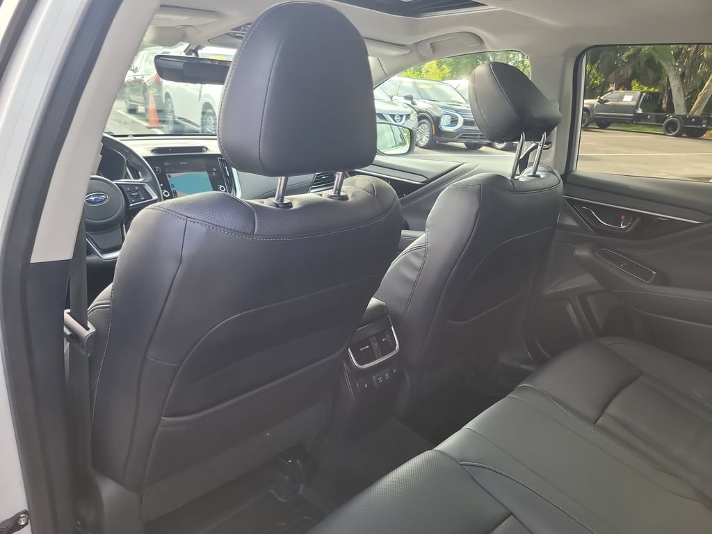 Used 2020 Subaru Outback Limited AWD/4WD image 11