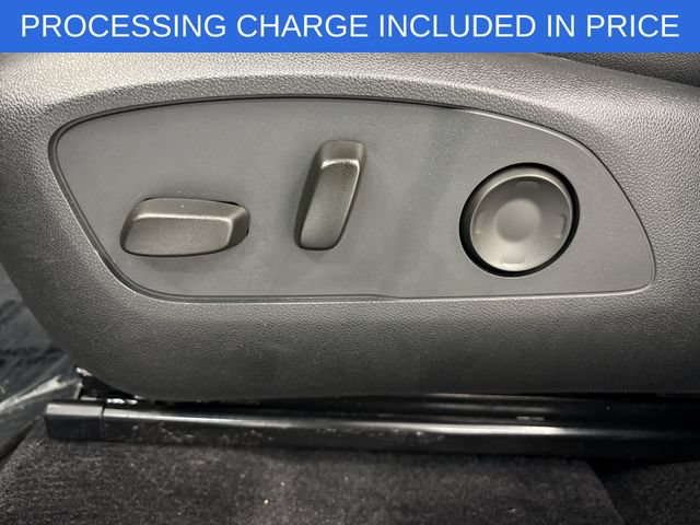Used 2024 Chevrolet Equinox EV RS FWD image 4