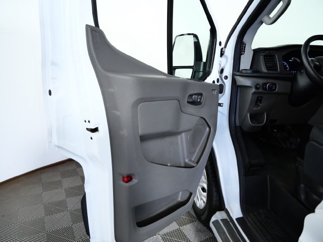 Certified 2025 Ford Transit 250 Low Roof w/ Exterior Upgrade Package RWD image 13