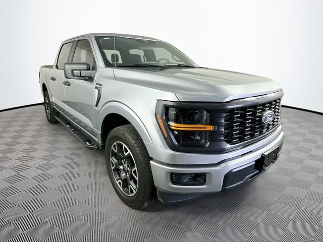 Certified 2025 Ford F150 STX w/ Equipment Group 200A Standard AWD/4WD image 4