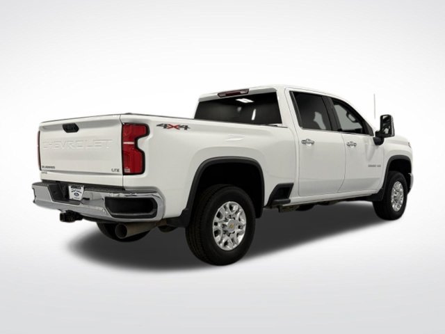 Used 2024 Chevrolet Silverado 2500 LTZ AWD/4WD image 8