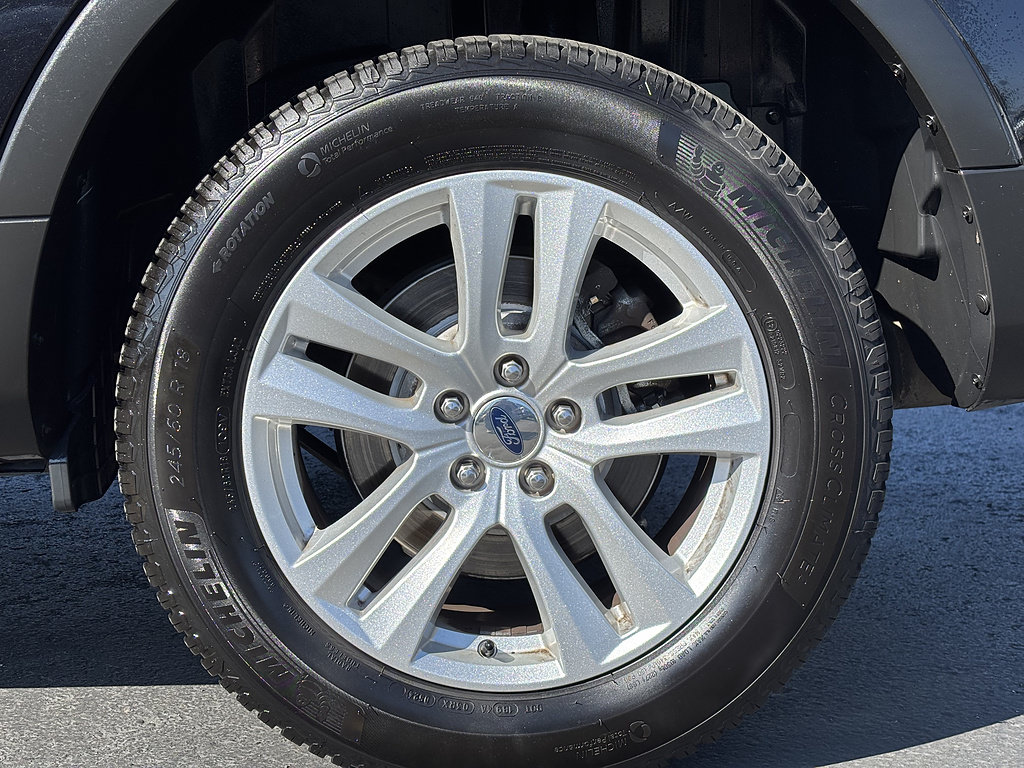Certified 2019 Ford Explorer XLT w/ Class III Trailer Tow Package AWD/4WD image 12