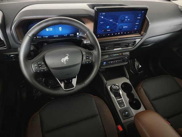 Certified 2025 Ford Bronco Sport Outer Banks w/ Outer Banks Tech Package+ image 31