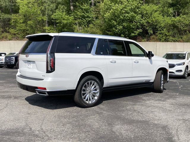 Used 2022 Cadillac Escalade ESV Premium Luxury w/ Performance Package image 4