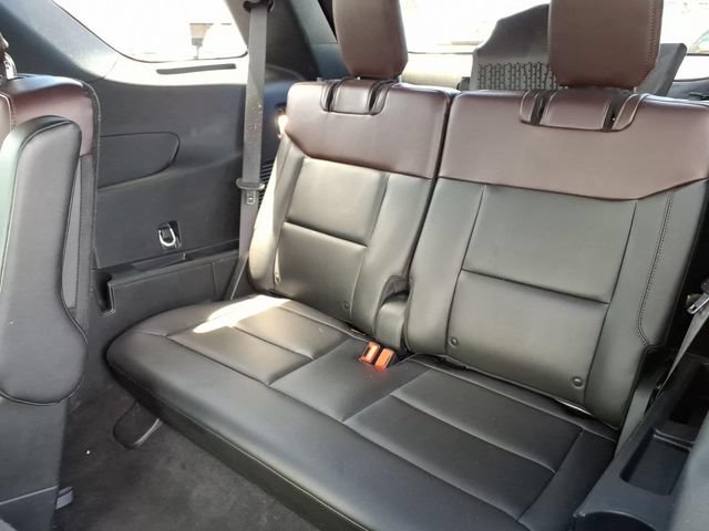 Certified 2024 Ford Explorer Platinum w/ Technology Package AWD/4WD image 8