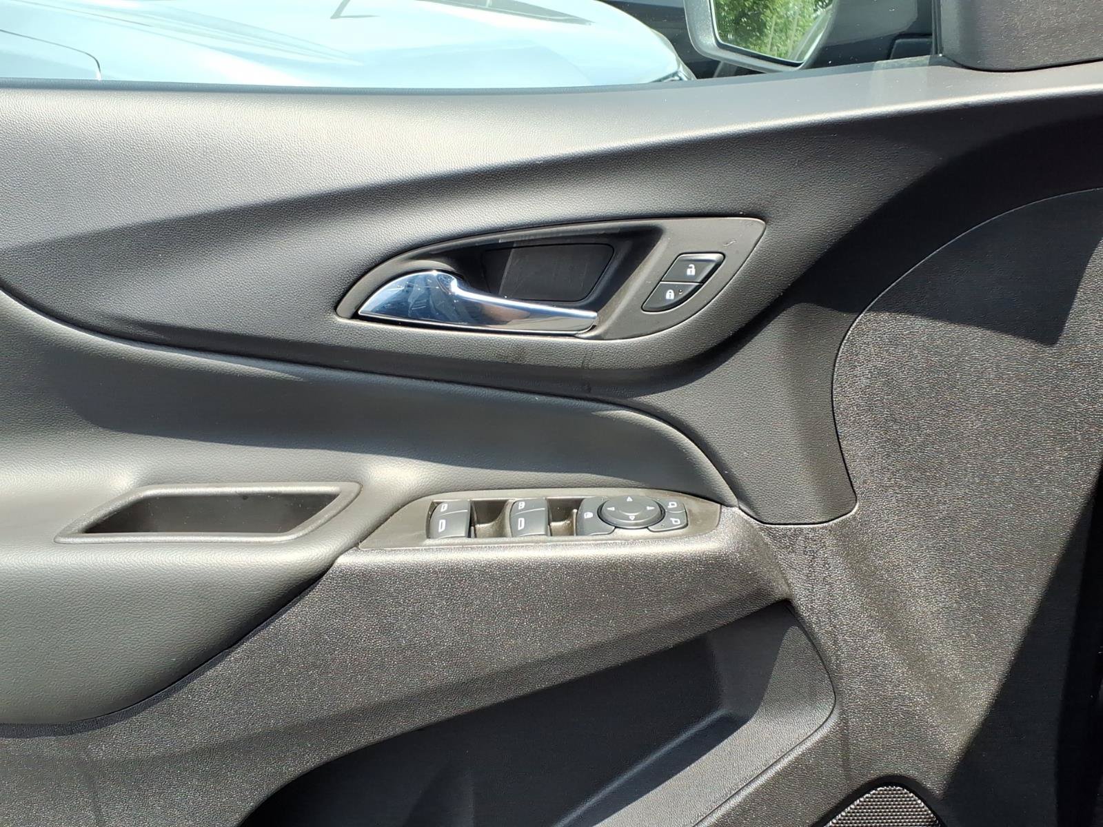 Used 2024 Chevrolet Equinox LT w/ LPO, Floor Liner Package FWD image 25