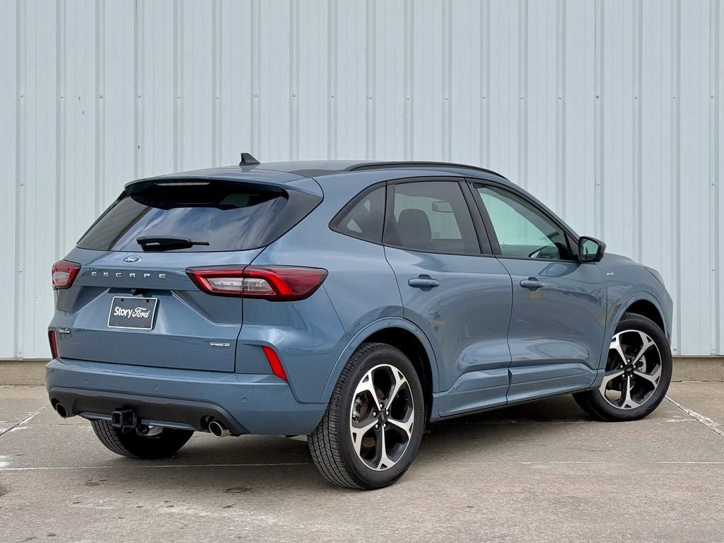 Certified 2025 Ford Escape ST-Line Elite w/ Premium Technology Package AWD/4WD image 6