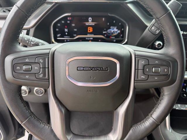 Used 2025 GMC Sierra 2500 Denali Ultimate AWD/4WD image 14